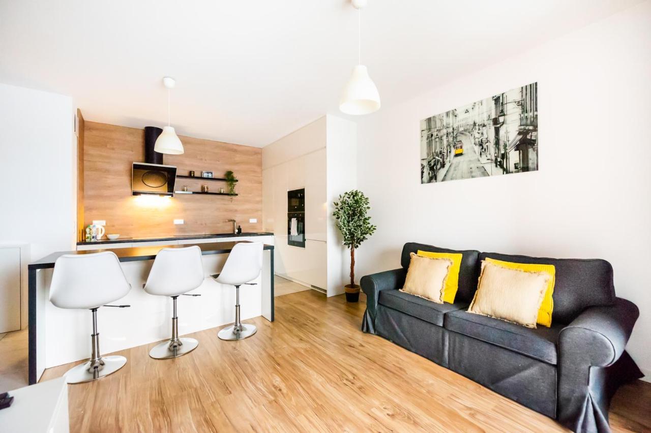 Magazynowa Exclusive Amber Apartment Варшава Экстерьер фото