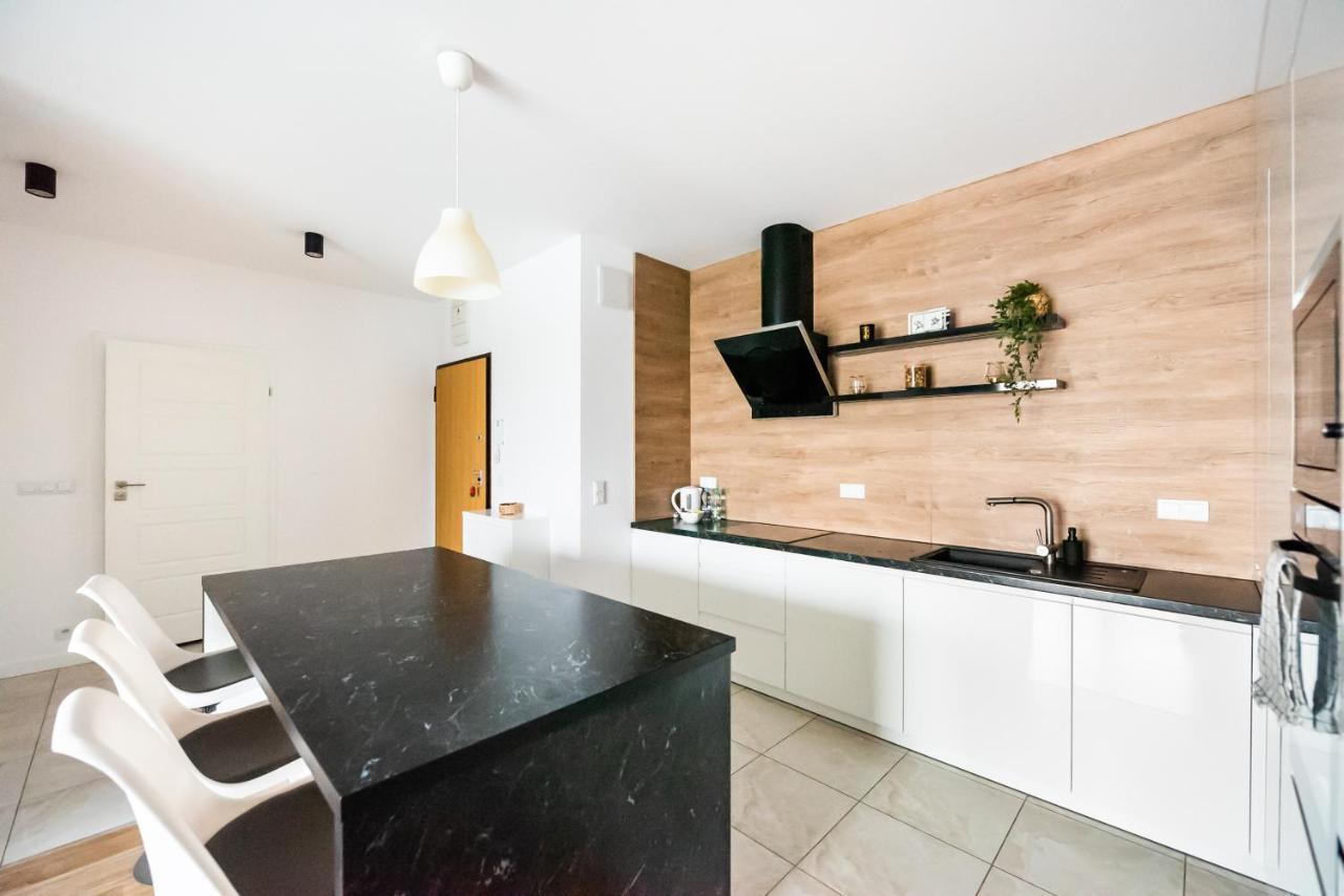 Magazynowa Exclusive Amber Apartment Варшава Экстерьер фото