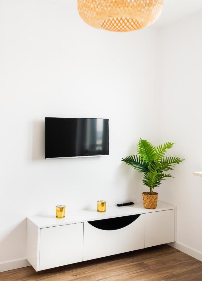 Magazynowa Exclusive Amber Apartment Варшава Экстерьер фото